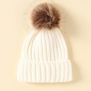 New  Women’s Faux Fur Pom Cuffed Beanie